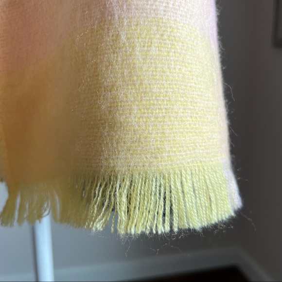 Loft Pastel Plaid Cozy Knit Fringe Blanket Scarf - Picture 7 of 9